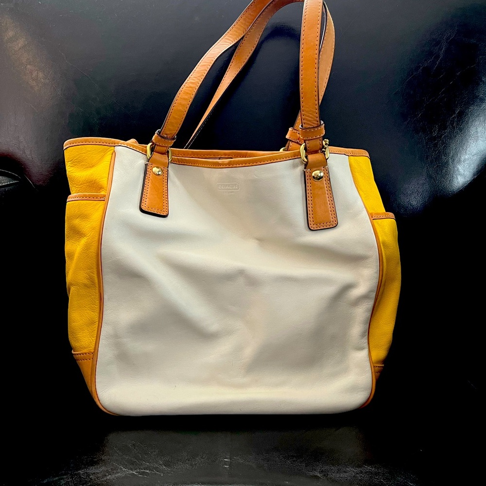 Coach tote